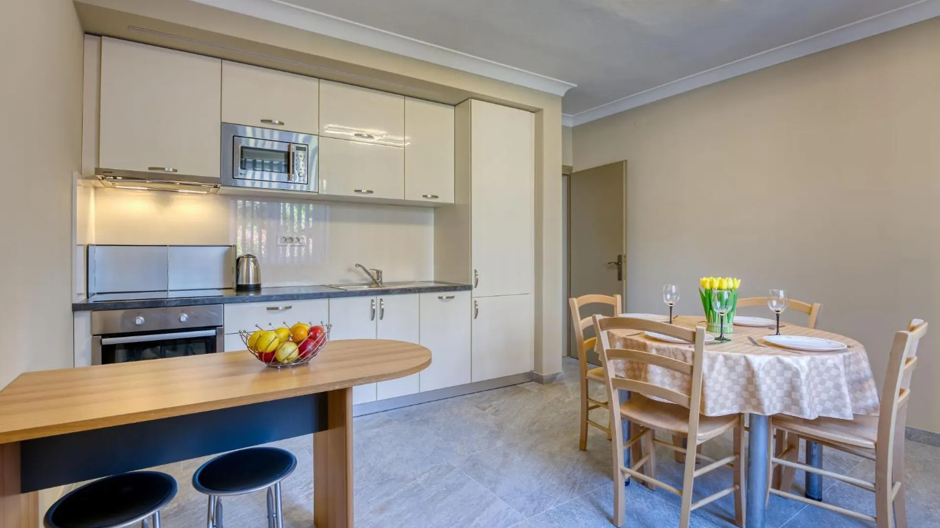 Apartment Palms By Interhome Matulji